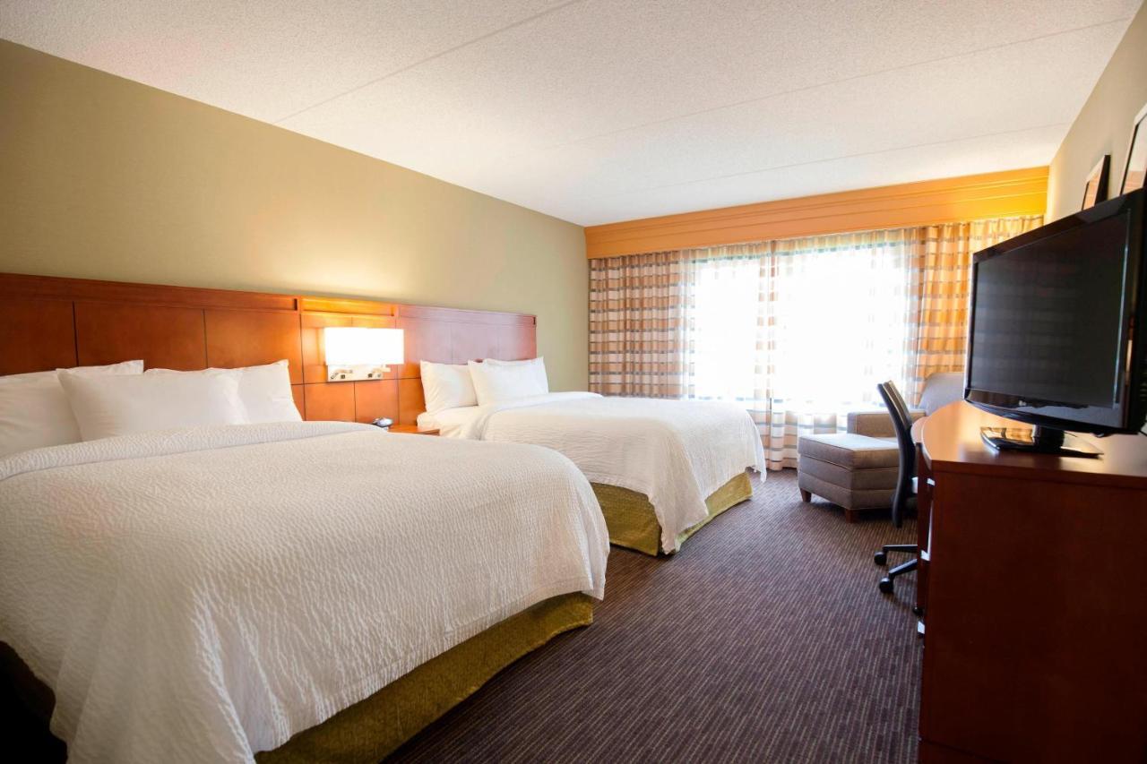 Courtyard By Marriott Ithaca Airport/University Экстерьер фото