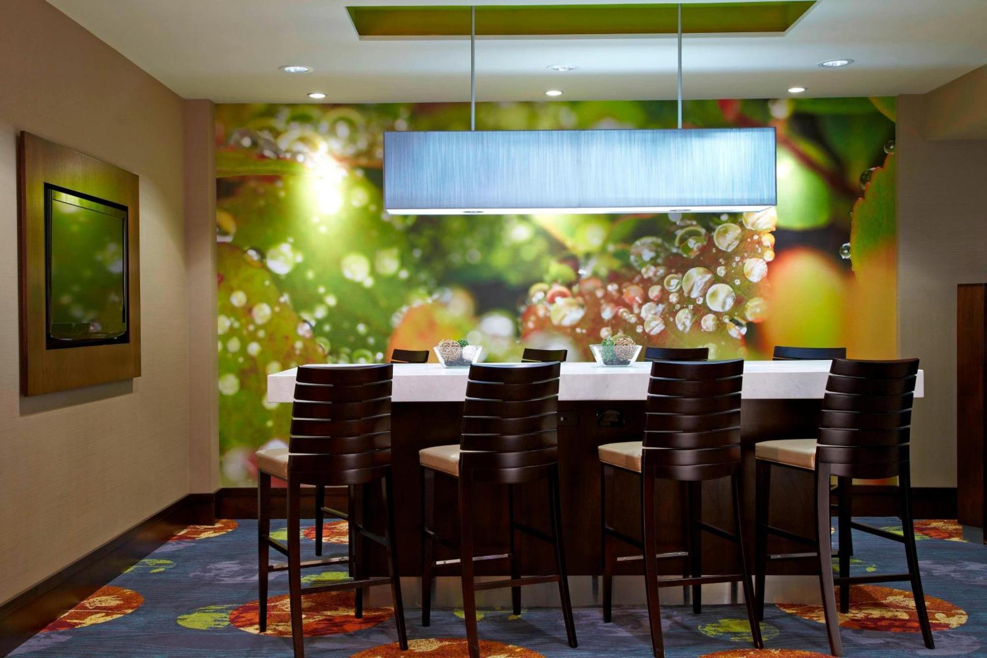 Courtyard By Marriott Ithaca Airport/University Экстерьер фото