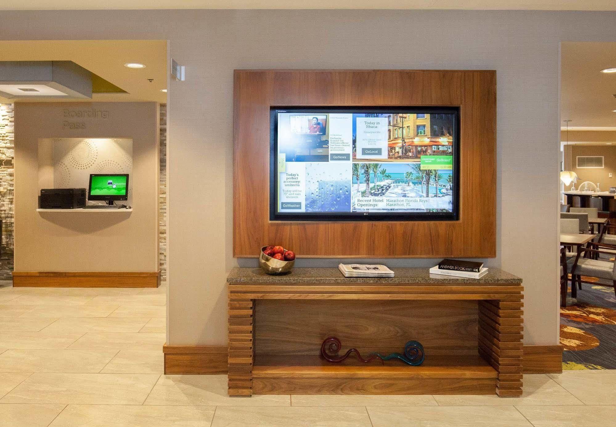 Courtyard By Marriott Ithaca Airport/University Экстерьер фото